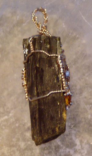 Citrine, Epidote, Gold